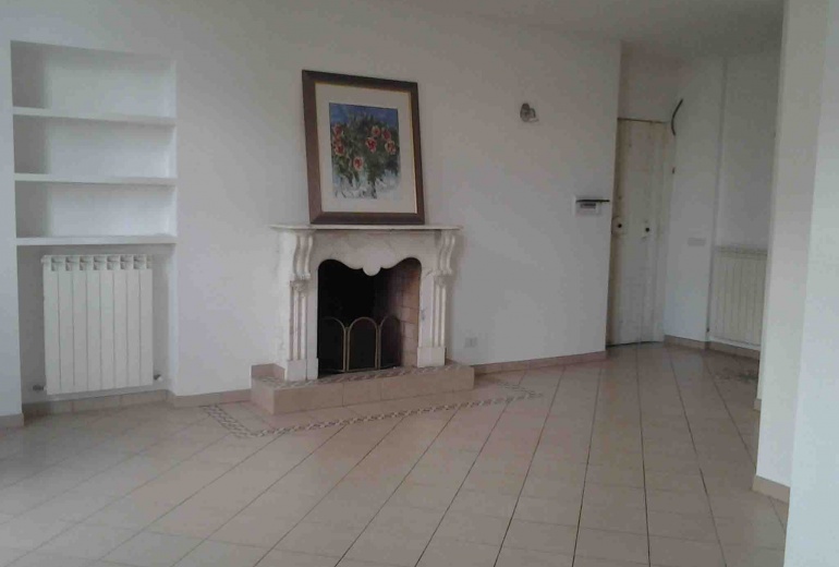 DIKN 189 Bordighera. New apartment with three bedrooms in the villa. Sea: 150 meters!