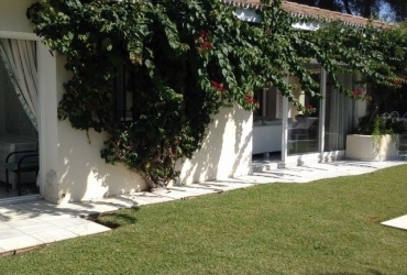 ATK 742 – A villa in de los Monteros