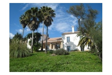 ATK 747 – A villa in Casares